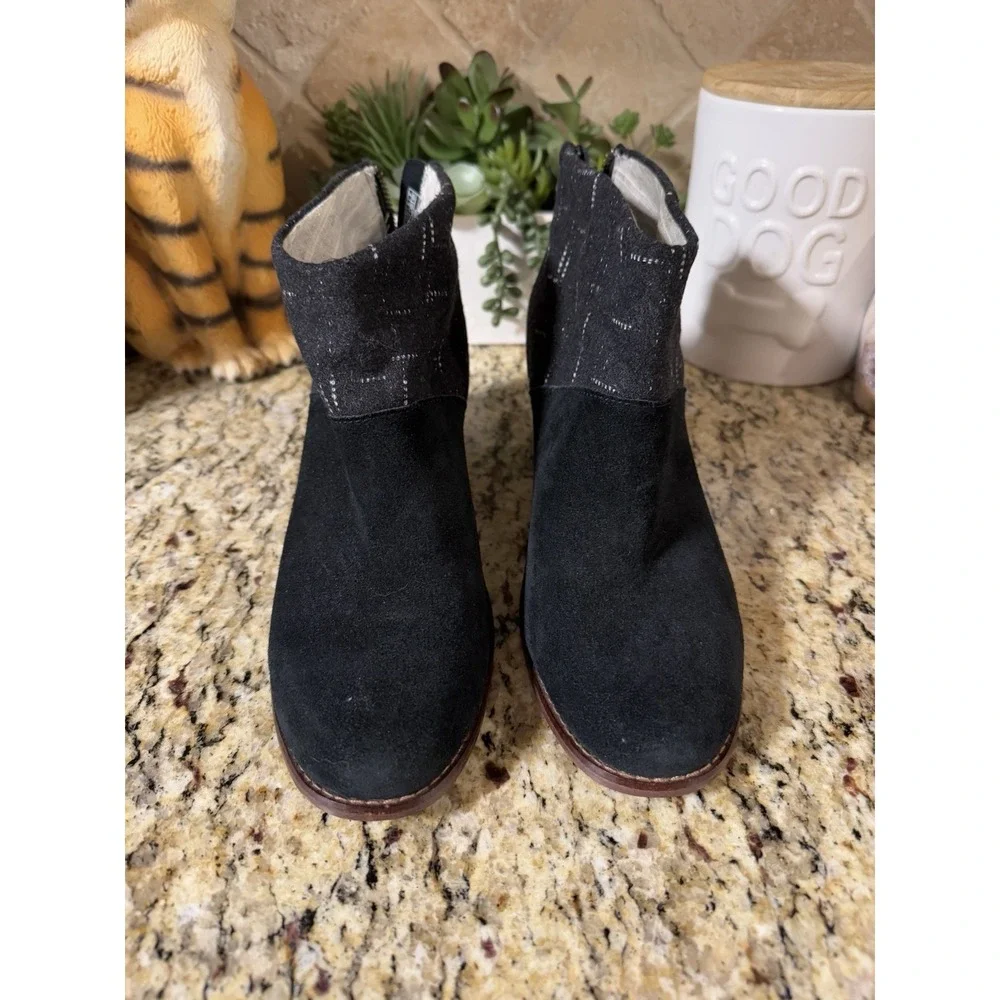 Toms Leila Ankle Booties Suede Wool Boots‎ Black Size 8